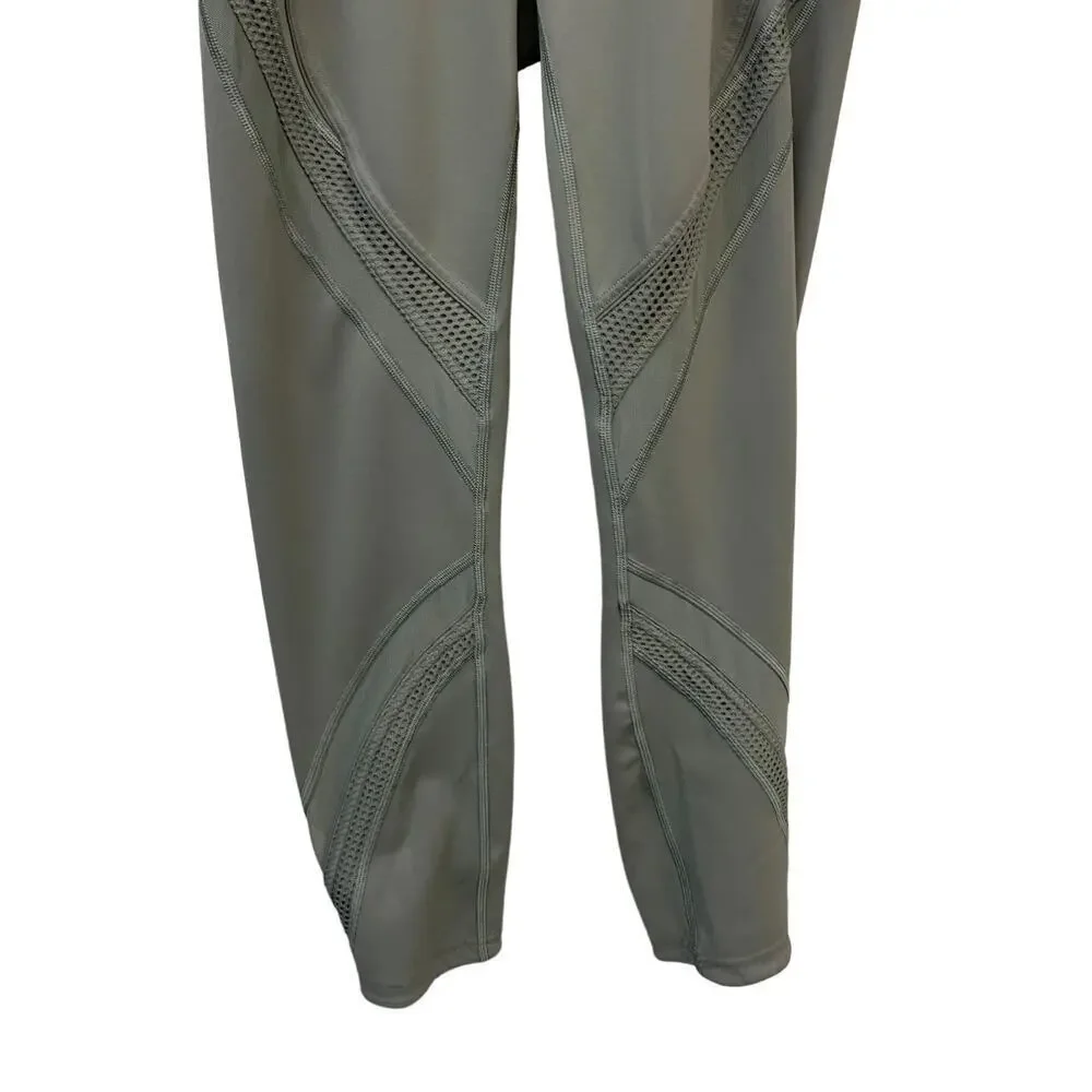 Lululemon Bootcamp Ready Tight 25